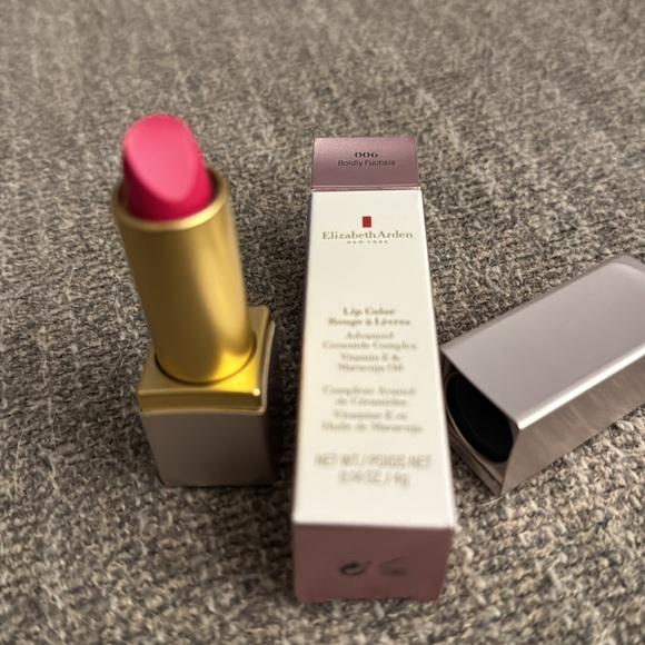 NEW Elizabeth Arden lipstick - color #006 Boldly Fuchsia - Picture 2 of 6